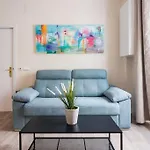 Sol & Gran Via: Experiencia De Diseno Y Comodidad.
